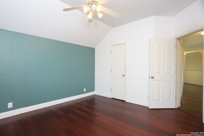 14307 Windy Crk, House other with 4 bedrooms, 4 bathrooms and null parking in Helotes TX | Image 28