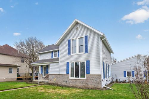 240 Main St W, Elgin, MN, 55932-9774 | Card Image