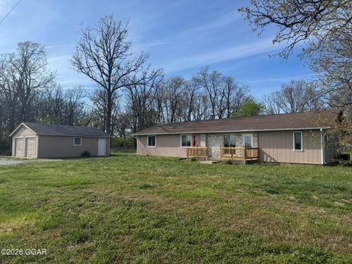 17928 State Highway Z, Aurora, MO, 65605-8329 | Card Image