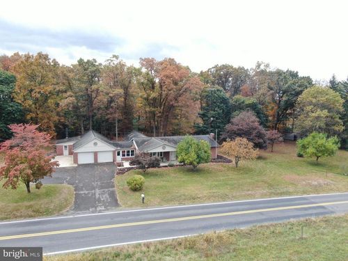 5662 Edenville Rd, CHAMBERSBURG, PA, 17202-9414 | Card Image