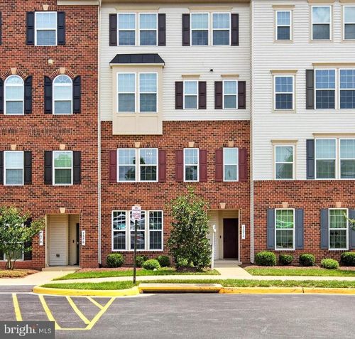 7574 Brunson Cir, GAINESVILLE, VA, 20155-4914 | Card Image