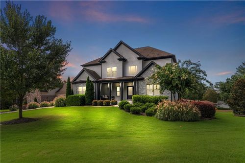 1186 Lincoln Dr, Marietta, GA, 30066-2832 | Card Image