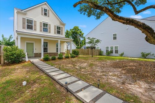 489 Spring Hollow Dr, Charleston, SC, 29492-8611 | Card Image