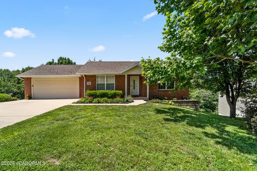 1504 La Hacienda Ct, Jefferson City, MO, 65101-3793 | Card Image