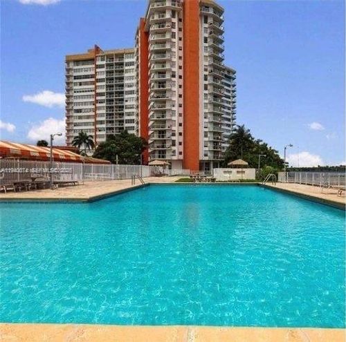 apt-321w-1301 Ne Miami Gardens Dr, Miami, FL, 33179-4790 | Card Image