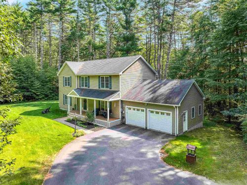 9 Bartlett Drive, Amherst, NH, 03031 | Card Image