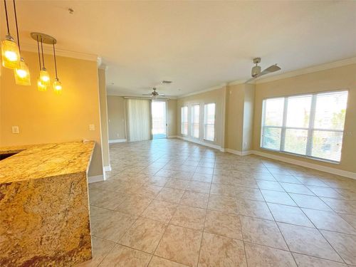 834-7580 Toscana Blvd, ORLANDO, FL, 32819-5525 | Card Image