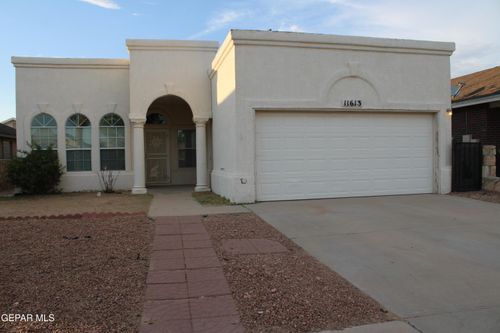11613 Sandy Plateau Cir, El Paso, TX, 79936-0758 | Card Image