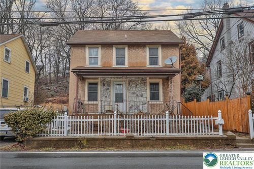 1291 Seidersville Rd, BETHLEHEM, PA, 18015-5540 | Card Image