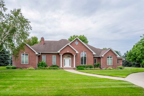 120 7th Street Pl Ne, Le Mars, IA, 51031-3214 | Card Image