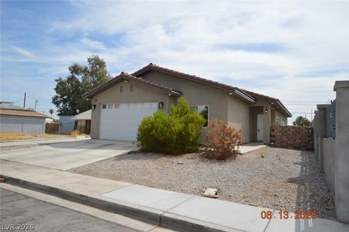 1840 Princeton St, North Las Vegas, NV, 89030-6725 | Card Image