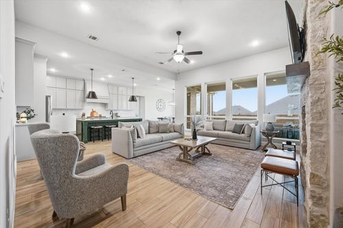 535 Syracuse St, Haslet, TX, 76052-1906 | Card Image