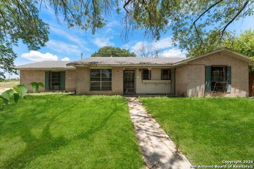 202 Estate Dr, San Antonio, TX, 78220-1863 | Card Image