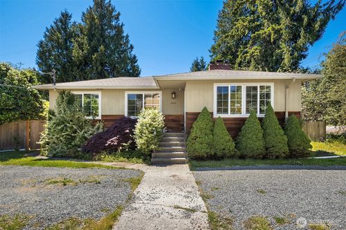 16414 48th Avenue W, Edmonds, WA, 98026 | Card Image