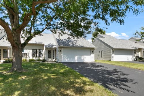 559 E Slifer St, Portage, WI, 53901-1256 | Card Image