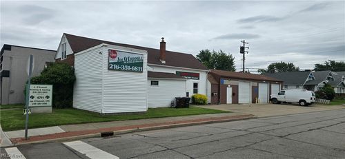 4711 Brookpark Road, Parma, OH, 44134 | Card Image
