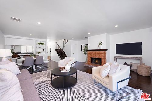 12-4365 Mclaughlin Ave, Los Angeles, CA, 90066-2004 | Card Image