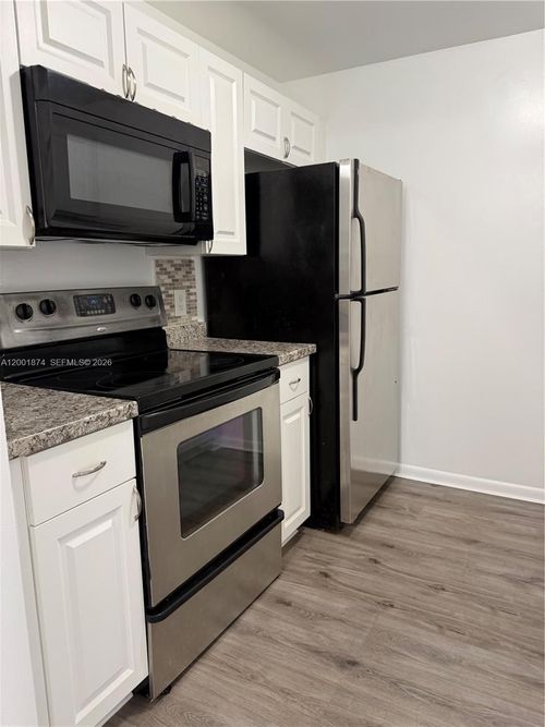 311f-800 Sw 131st Ave, Pembroke Pines, FL, 33027-7034 | Card Image