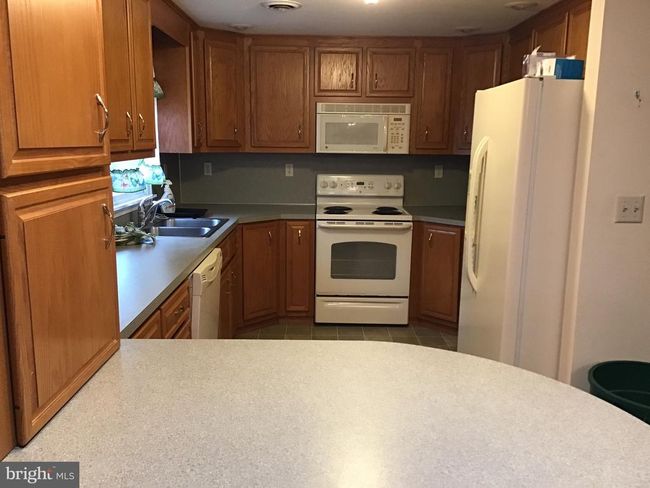 8010 Mentzer Gap Rd, House other with 3 bedrooms, 2 bathrooms and null parking in WAYNESBORO PA | Image 5