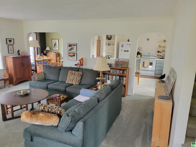 324 Lewis St, House other with 5 bedrooms, 3 bathrooms and null parking in Vermillion SD | Image 9