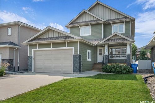 4525 E Green Water Rd, Regina, SK, S4V3H2 | Card Image