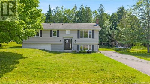 23 Country Cres, Quispamsis, NB, E2E1T3 | Card Image