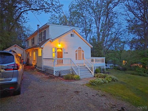 3256 Lords Hill Rd, Nedrow, NY, 13120-9716 | Card Image