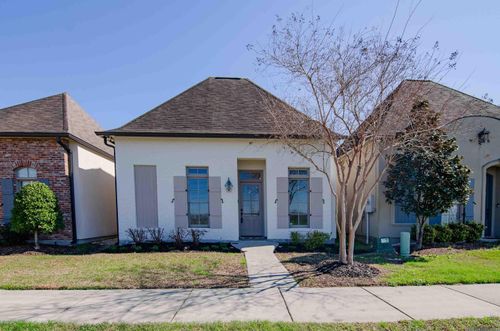 14017 Cirrus Dr, Baton Rouge, LA, 70810-0452 | Card Image