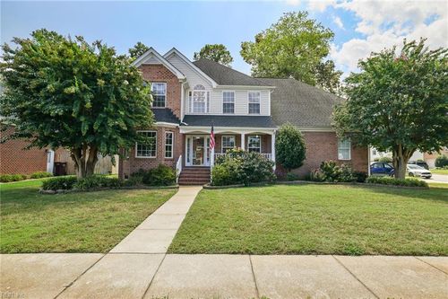 909 Sydenham Blvd, Chesapeake, VA, 23322-6828 | Card Image