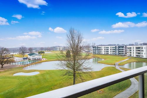 8304-5189 Highpointe Lakes Dr, Westerville, OH, 43081-4885 | Card Image