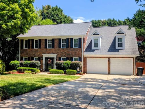 19138 Brookgreen Garden Pl, Cornelius, NC, 28031-8049 | Card Image