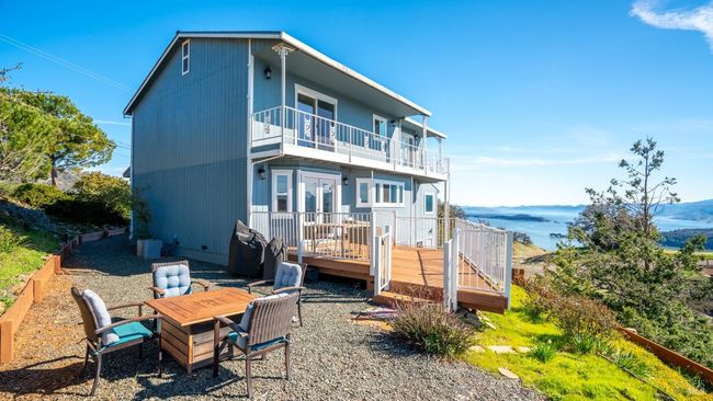 715 Pearl Ct, House other with 3 bedrooms, 3 bathrooms and 6 parking in Glenhaven CA | Image 31