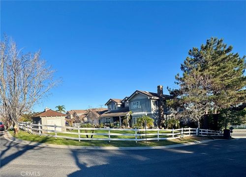 2 Colina Ln, Rolling Hills Estates, CA, 90274-1529 | Card Image