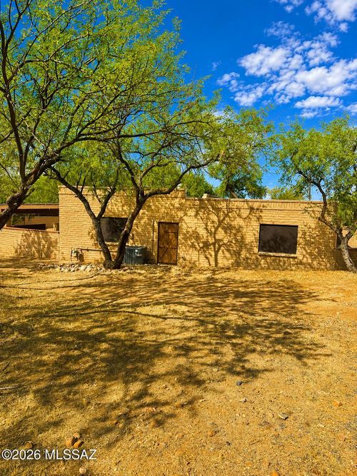 16290 N Chapulin Way, Tucson, AZ, 85739-8993 | Card Image