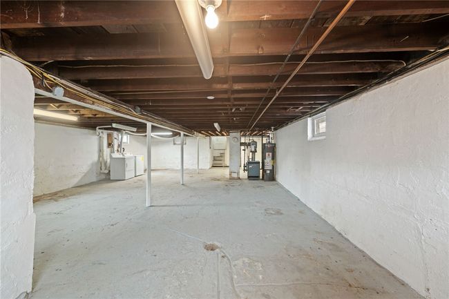 140 Blanding Ave, House other with 3 bedrooms, 2 bathrooms and 7 parking in East Providence RI | Image 27