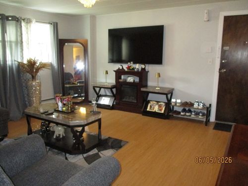 e1-22 Nelson Dr, Randolph, MA, 02368-4080 | Card Image