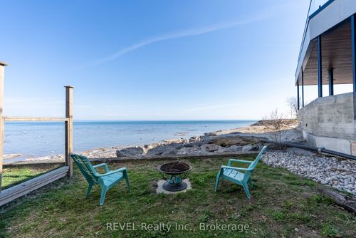 3819 Terrace Lane, Crystal Beach, ON, L0S1N0 | Card Image