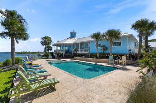 140 Bay Harbor Dr, Aransas Pass, TX, 78336-5804 | Card Image