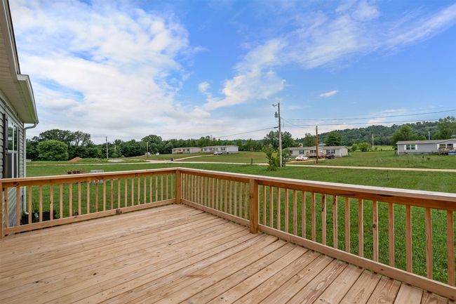 42 Beech St, House other with 4 bedrooms, 2 bathrooms and null parking in Smiths Grove KY | Image 9