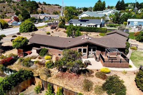251 James Way, Arroyo Grande, CA, 93420-2305 | Card Image