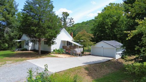3615 Miser Station Rd, Louisville, TN, 37777-3510 | Card Image
