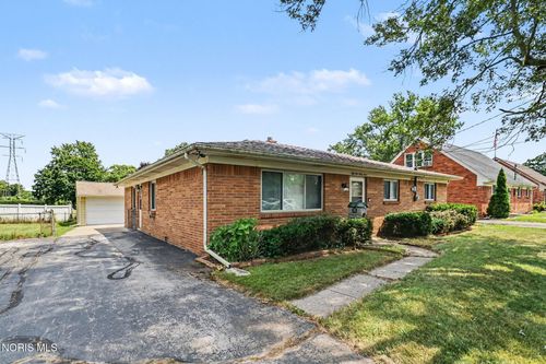 5964 Merle St, Toledo, OH, 43623-1145 | Card Image