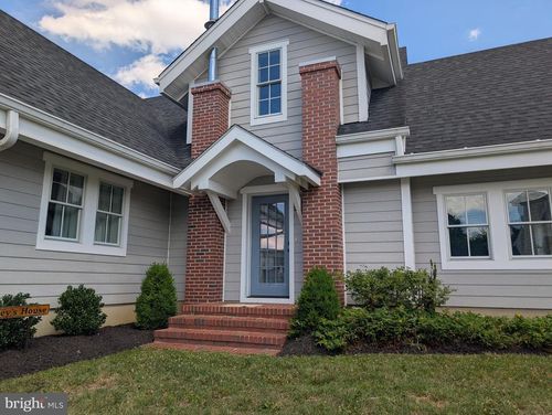 626 Irvin Ave, DEALE, MD, 20751-9714 | Card Image