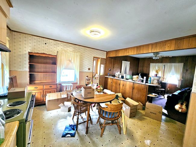 46 Salisbury Ave, House other with 3 bedrooms, 1 bathrooms and null parking in Moosup CT | Image 11