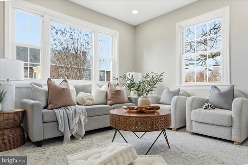 2900 Florida Ave, BALTIMORE, MD, 21227-3638 | Card Image