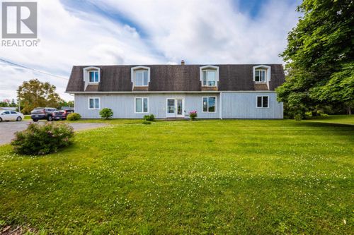 {{alt}} | Card Image