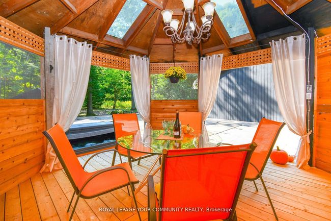 527 Big Bay Point Rd, House other with 5 bedrooms, 4 bathrooms and 10 parking in Innisfil ON | Image 11