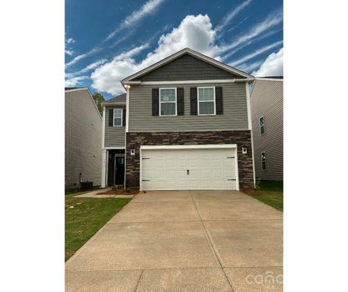 1215 37th Avenue Ln Ne, Hickory, NC, 28601-9691 | Card Image