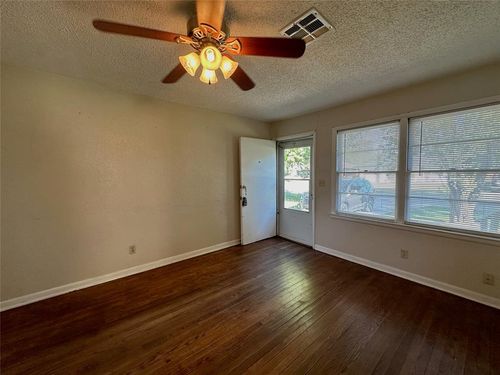 708 Denison Dr, Norman, OK, 73069-7515 | Card Image