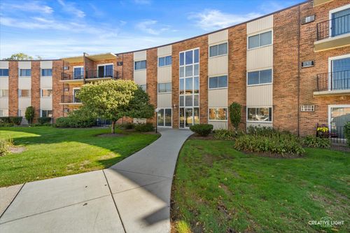 207-9717 S Keeler Ave, Oak Lawn, IL, 60453-3410 | Card Image